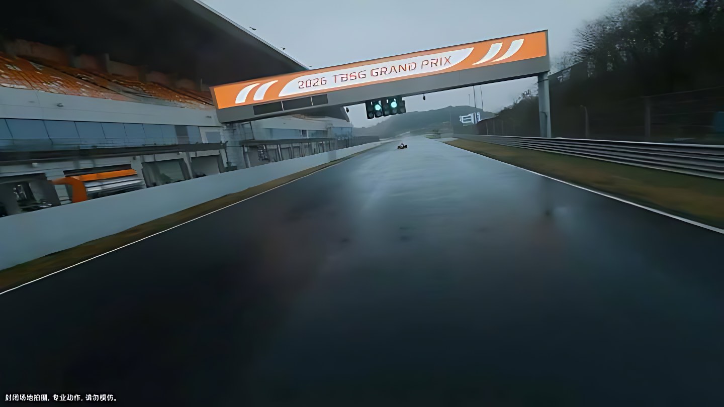 淘宝闪购 × F1 画面 11
